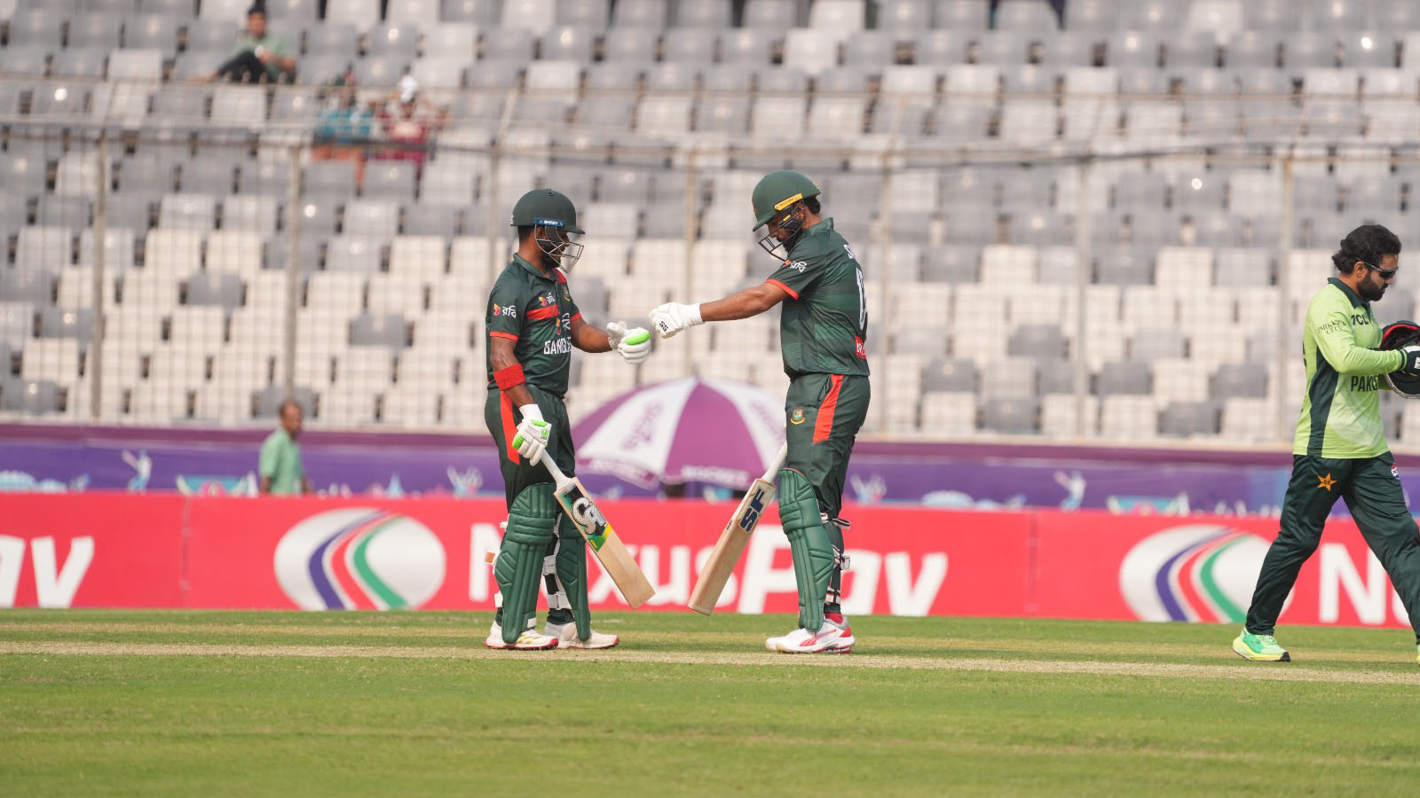 অলিখিত ফাইনালে পাকিস্তানকে ২৯১ রানের লক্ষ্য দিল বাংলাদেশ