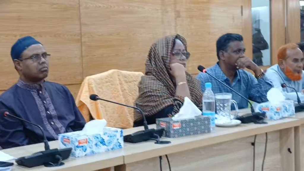 ছুটির দিনেও বিসিসির সভা, কাজের গতি বাড়ানোর তা‌গিদ প্রশাসকের
