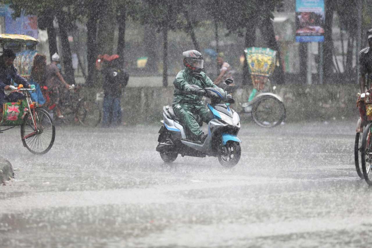সপ্তাহজুড়ে বৃষ্টিপাত আরও বাড়তে পারে