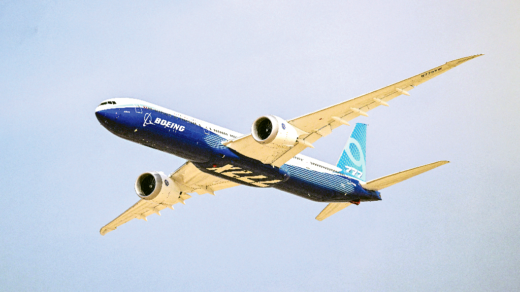 ৩৮ বিলিয়ন ডলারে ৬৫টি বোয়িং ৭৭৭এক্স কিনছে এমিরেটস