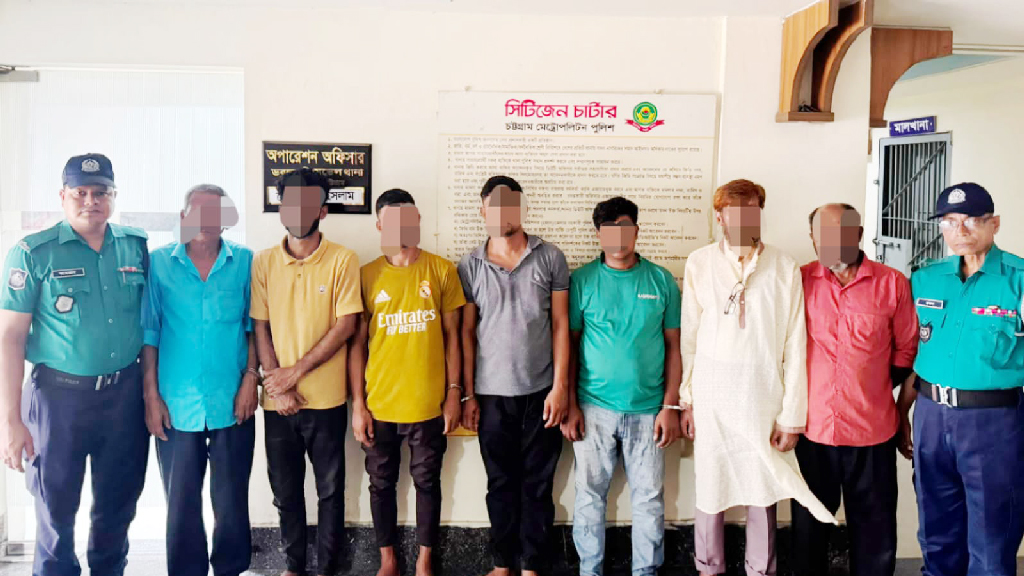 চট্টগ্রামে গ্যারেজে ঢুকে নিরাপত্তাকর্মীকে পিটিয়ে হত্যা: গ্রেপ্তার ৭
