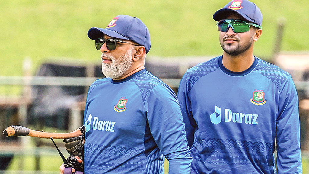 কথায় ঝাঁজ নেই, ম্যাচে কি থাকবে