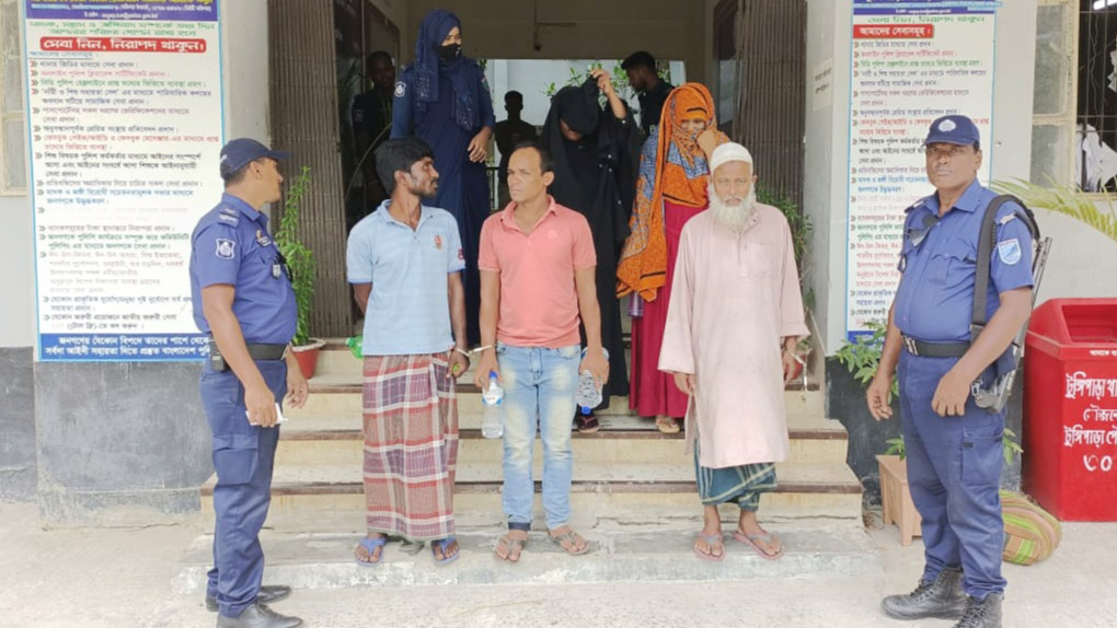 প্রথম স্ত্রীর অনুমতি ছাড়াই বিয়ে, স্বামী ও সতীন কারাগারে 