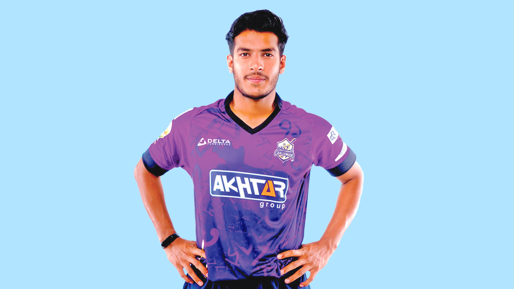 বাবা তাঁর ডান হাত বেঁধে রাখতেন বলেই...