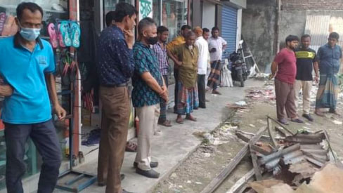 লালমাইয়ে দোকান বরাদ্দের নামে টোকেন বাণিজ্যের অভিযোগ