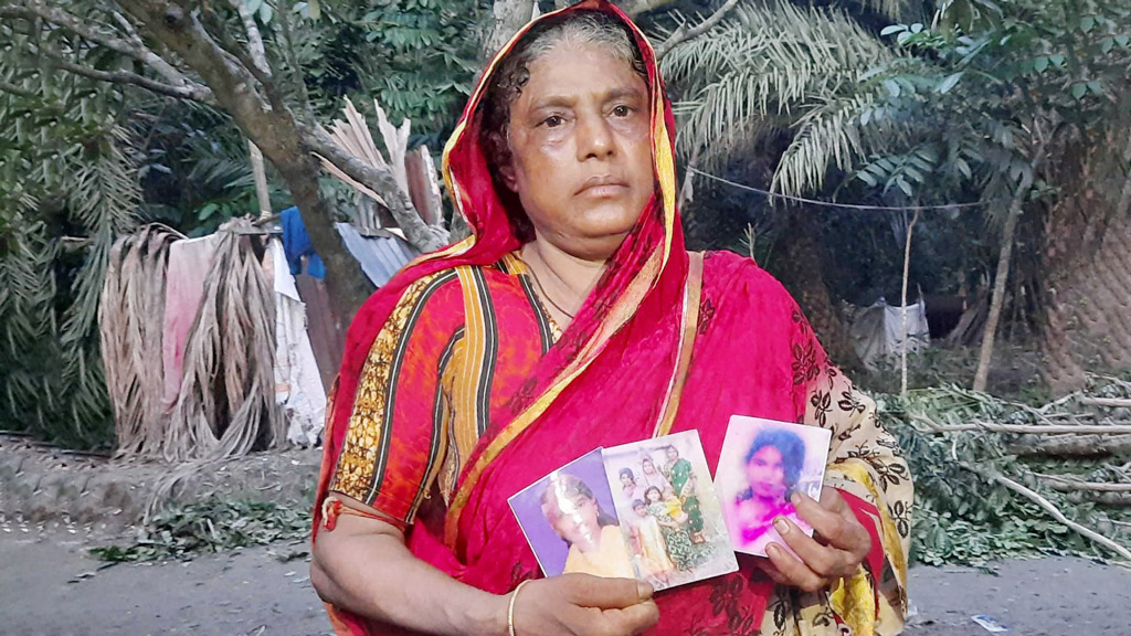 ১০ বছর ধরে মেয়ের জন্য ডুকরে কান্না মায়ের