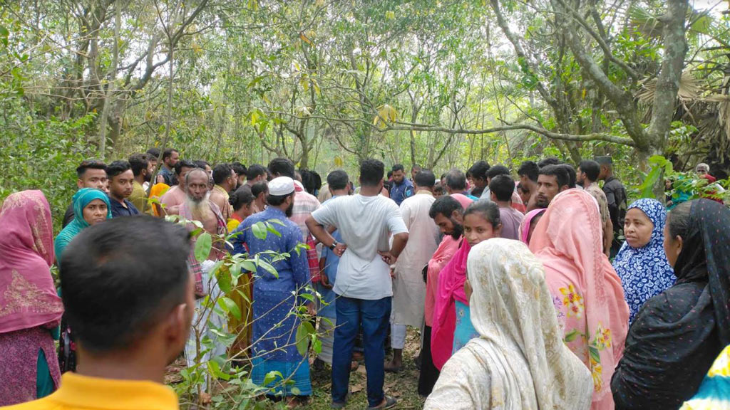 গাজীপুরে আমবাগানে পড়ে ছিল নারীর গলাকাটা লাশ