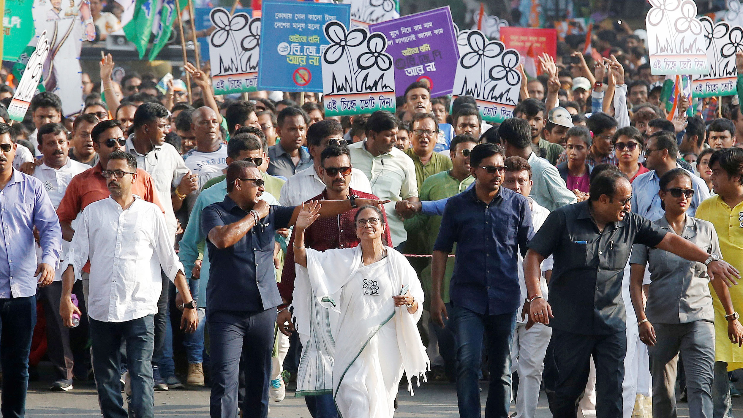 পশ্চিমবঙ্গের স্থানীয় নির্বাচনেও ধরাশায়ী বিজেপি