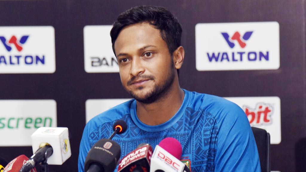 ড্রেসিংরুমের পরিবেশ খারাপ মনে করেন না সাকিব