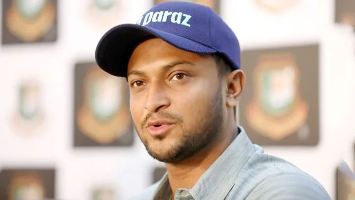 ভারতীয় ধারাভাষ্যকারের চোখে অলরাউন্ডারদের ড্যাডি সাকিব