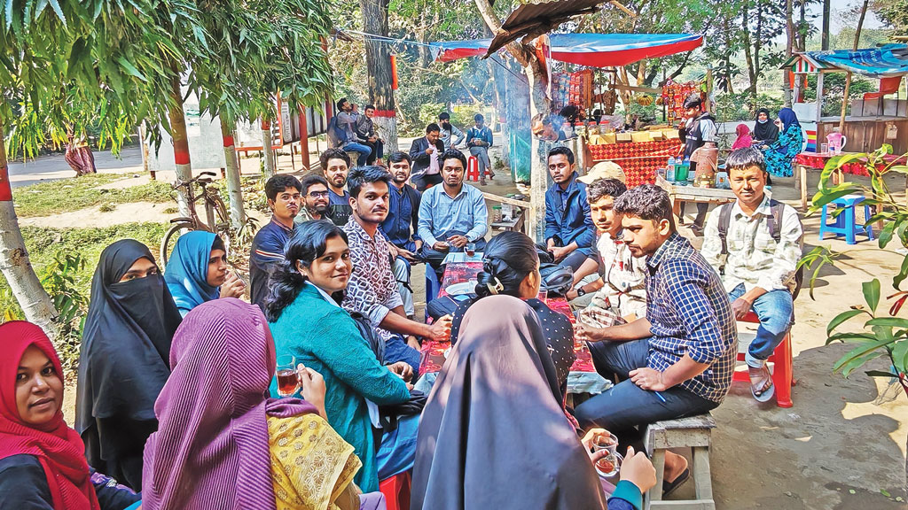 বিশ্ববিদ্যালয়ের আড্ডা সংস্কৃতি
