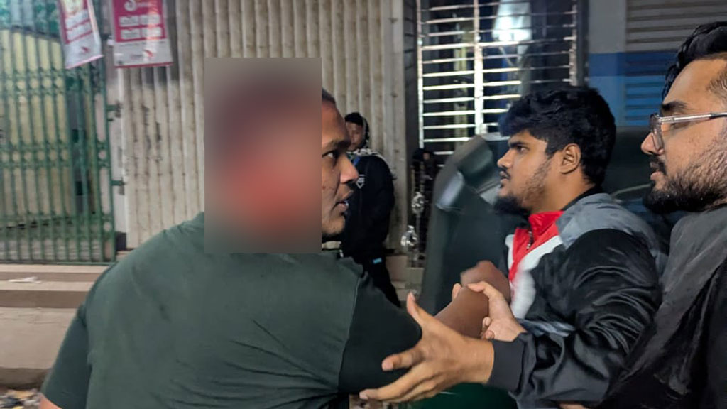 চবিতে শিক্ষার্থীকে মারধরের অভিযোগ ছাত্রদল নেতাদের বিরুদ্ধে, তদন্তে কমিটি