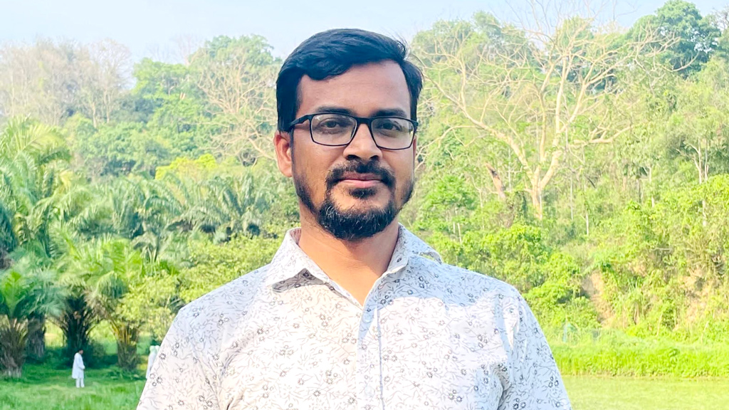 চট্টগ্রাম বিশ্ববিদ্যালয়ের নতুন প্রক্টর ড. কামরুল হোসেন