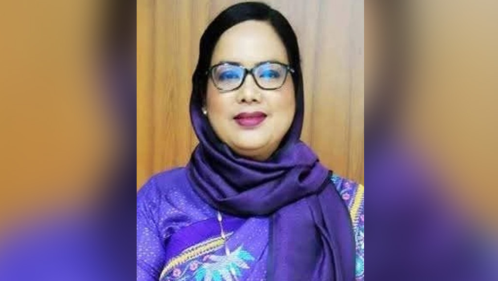 সাংবাদিককে নির্যাতন: সাবেক ডিসি সুলতানাকে চাকরি থেকে বরখাস্ত