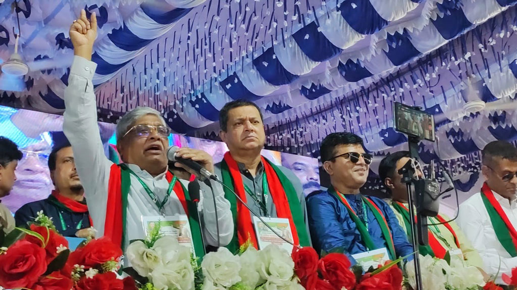 তারেক রহমান যেন প্রধানমন্ত্রী হতে না পারেন, সে জন্য জামায়াত ষড়যন্ত্র করছে: বুলু