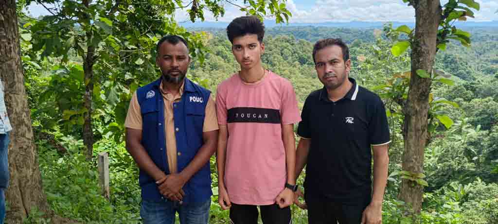 চাঁদপুরে নিখোঁজ স্কুলছাত্র বান্দরবানের দুর্গম পাহাড়ে উদ্ধার