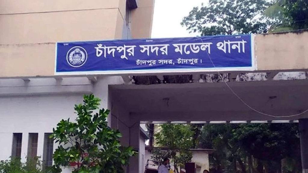 বিশৃঙ্খলা করায় নিজ দলের কর্মীদের পুলিশে দিলেন নবনির্বাচিত এমপি মানিক