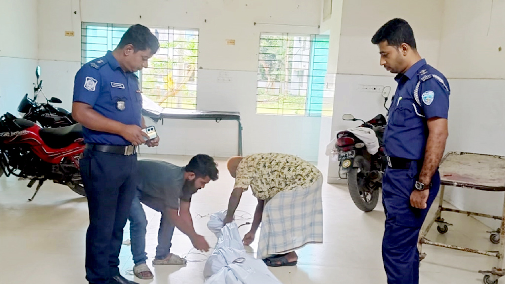 মতলব উত্তরে গুলিবিদ্ধ যুবকের মরদেহ উদ্ধার