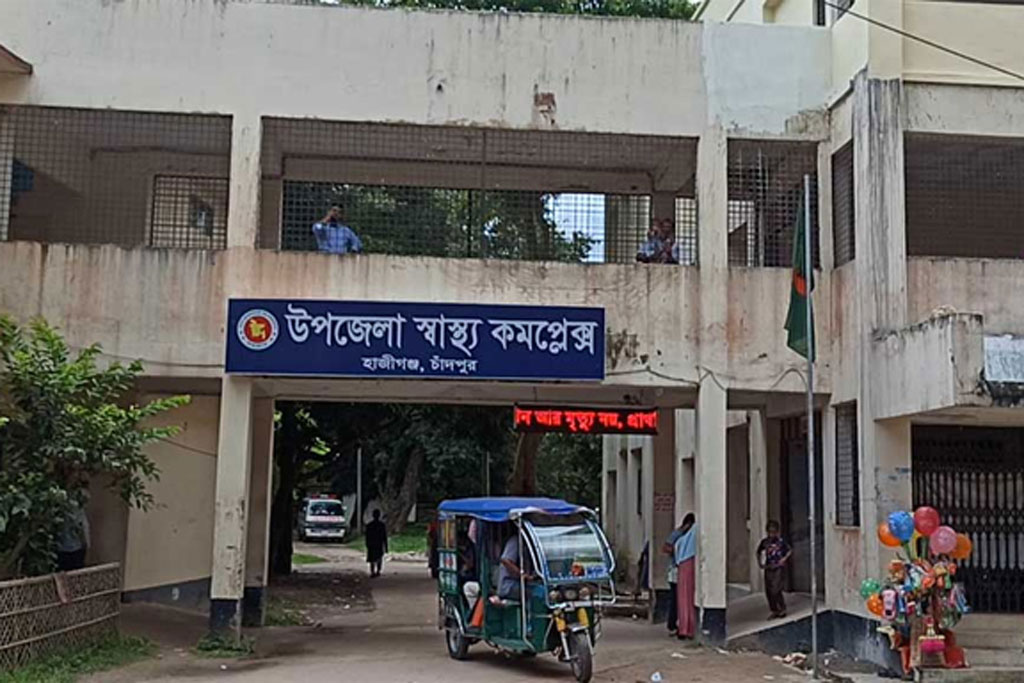 চাঁদপুরে বাসের চাকায় পিষ্ট হয়ে শিশু নিহত