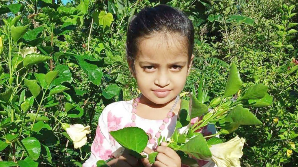 কর্ণফুলীতে খেলতে গিয়ে গলায় ওড়না পেঁচিয়ে শিশুর মৃত্যু