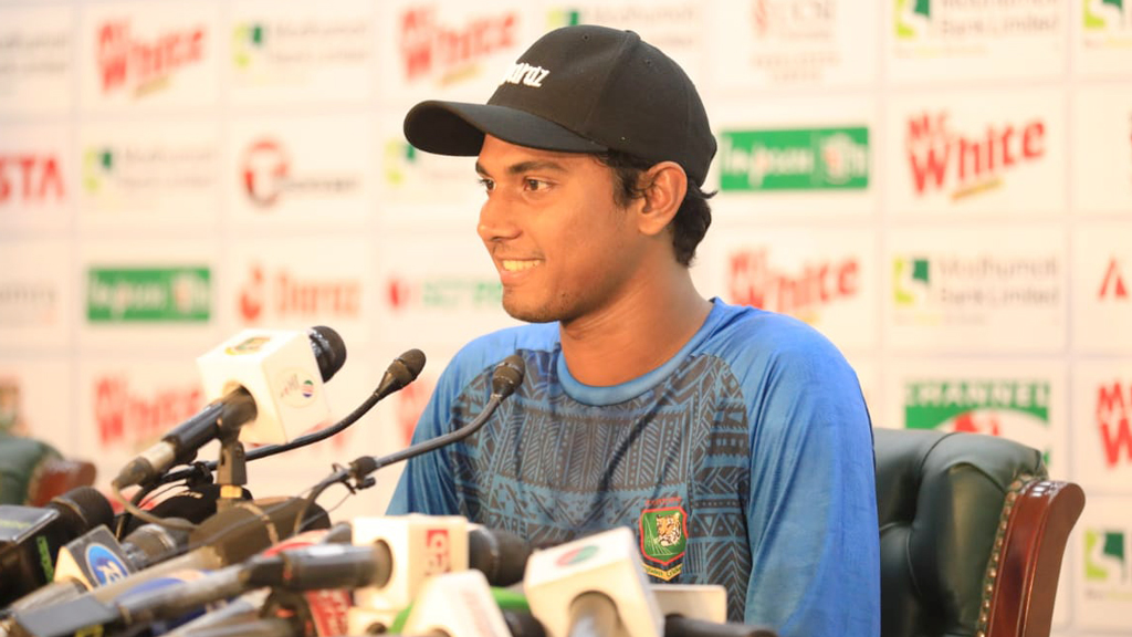 ‘তাসকিন না থাকায় দায়িত্ব নিতে হবে সবাইকে’