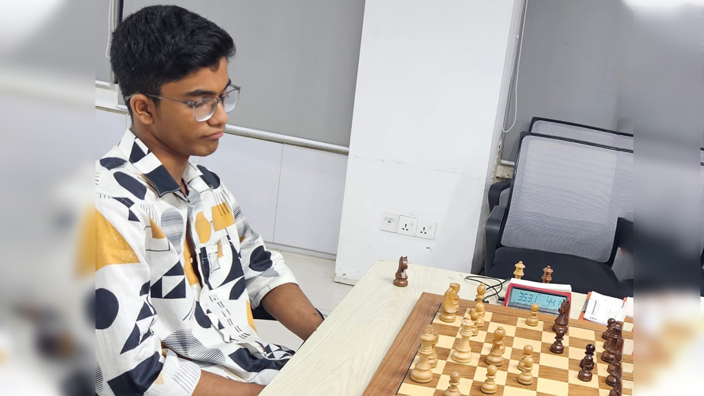 দাবা বিশ্বকাপে নরওয়ের গ্র্যান্ডমাস্টারকে রুখে দিলেন বাংলাদেশের নীড়