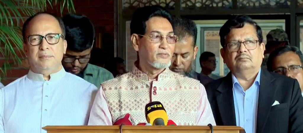 সংবিধান সংশোধনে সরকারি-বিরোধী দল মিলে সম্মিলিত প্রস্তাব আনা হবে: চিফ হুইপ