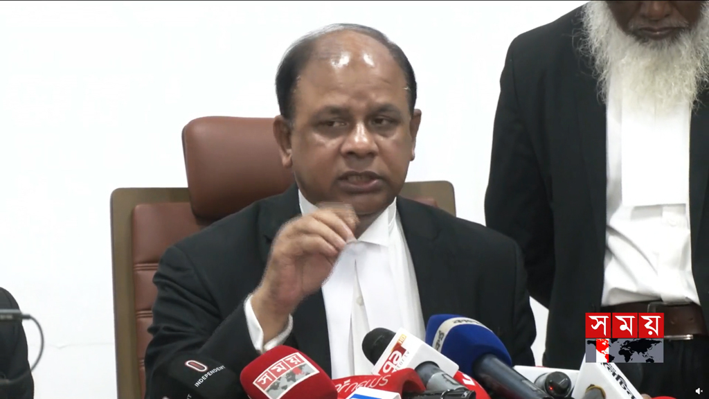 বেনজীর একসময় সরকার চালাতেন: চিফ প্রসিকিউটর