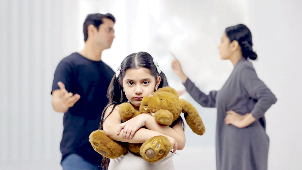 সন্তানের মানসিক বিকাশে জরুরি সুস্থ দাম্পত্য সম্পর্ক