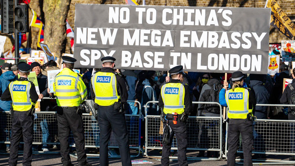 লন্ডনে চীনের ২০ হাজার বর্গমিটারের ‘মেগা দূতাবাস’ নির্মাণের পরিকল্পনা ঘিরে বিক্ষোভ
