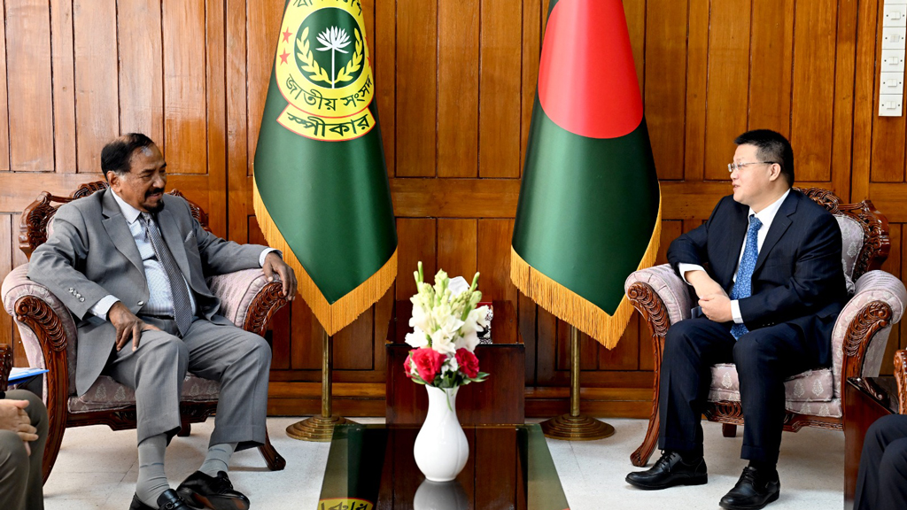 স্পিকারের সঙ্গে ঢাকায় নিযুক্ত চীনের রাষ্ট্রদূতের সৌজন্য সাক্ষাৎ