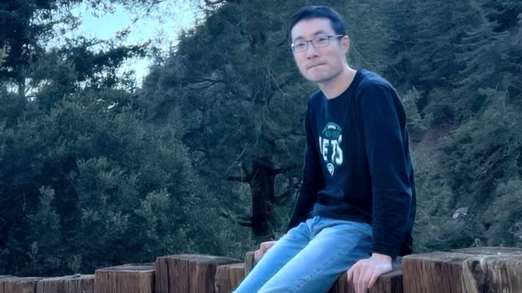 গোপনে উইঘুর মুসলিমদের ওপর নির্যাতনের ভিডিও করা চীনাকে আশ্রয় দিল যুক্তরাষ্ট্র