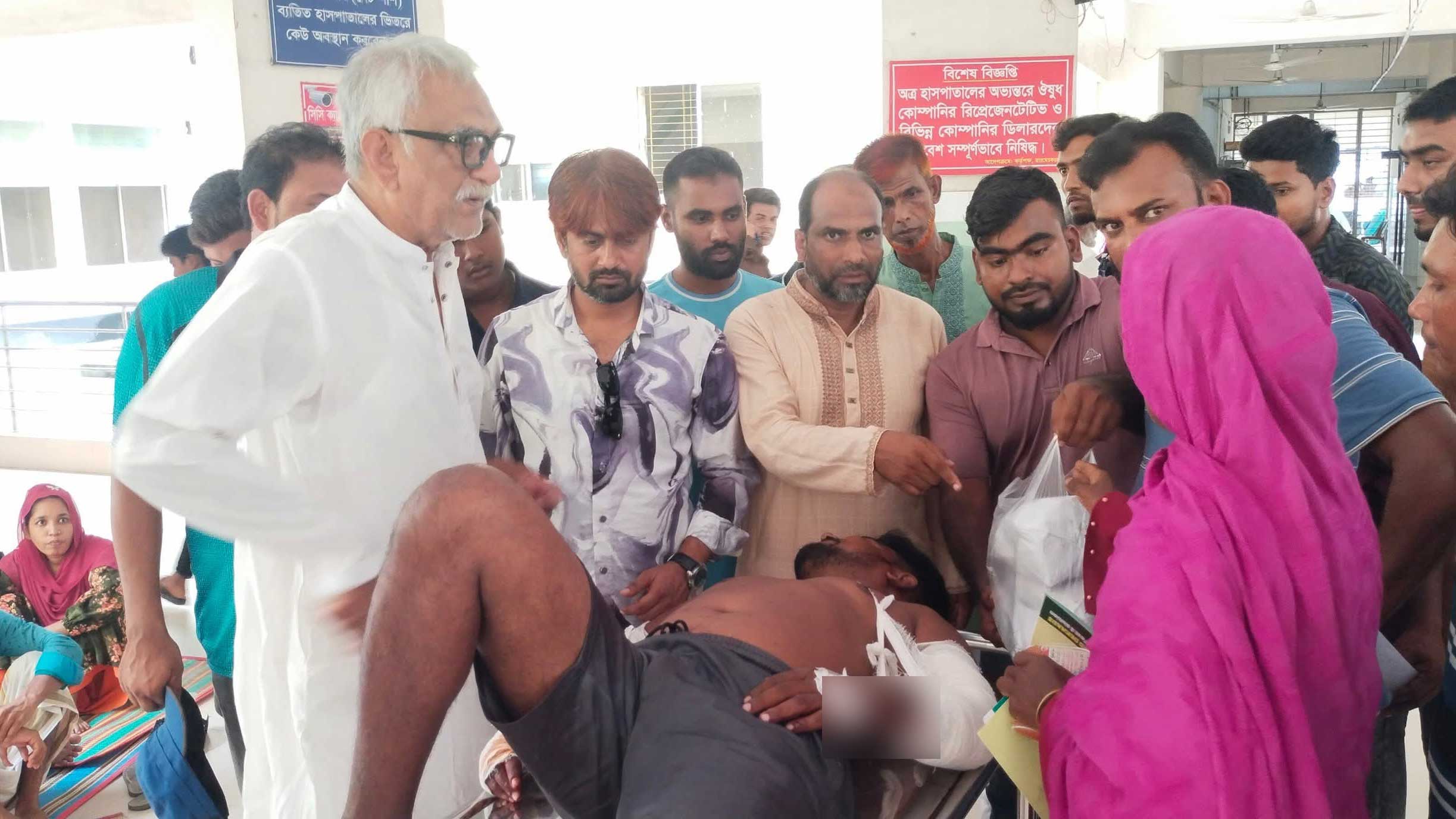 জীবন-মৃত্যুর সন্ধিক্ষণে চারঘাটের ছাত্রদল নেতা