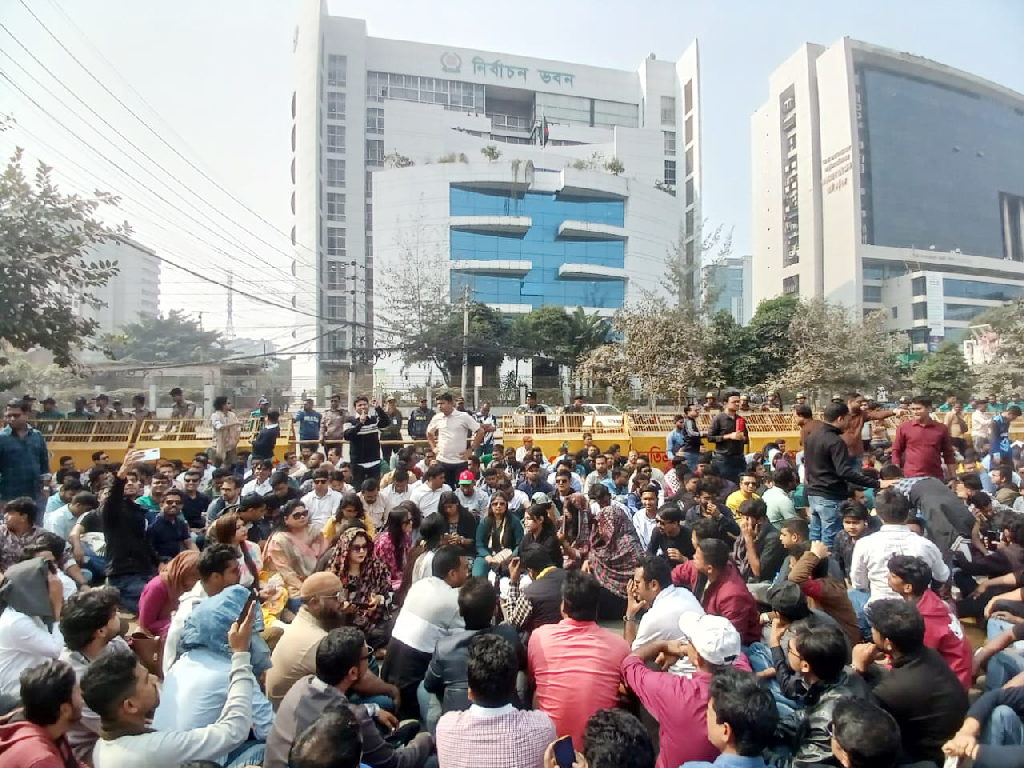 ছাত্রদলের ইসি ঘেরাও কর্মসূচি স্থগিত