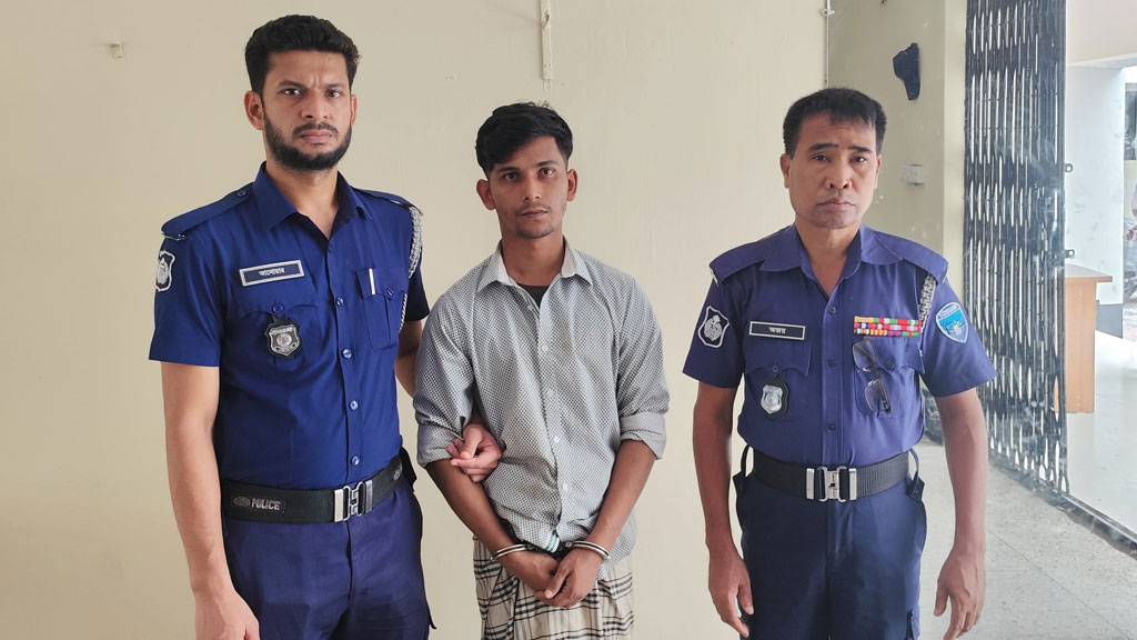 শিক্ষার্থী হত্যা মামলায় ছাত্রলীগ নেতা গ্রেপ্তার