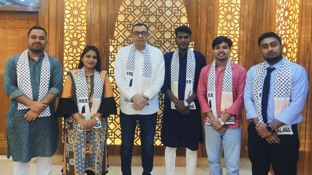 ফিলিস্তিনের রাষ্ট্রদূতের সঙ্গে বাংলাদেশ ছাত্রপক্ষের বৈঠক
