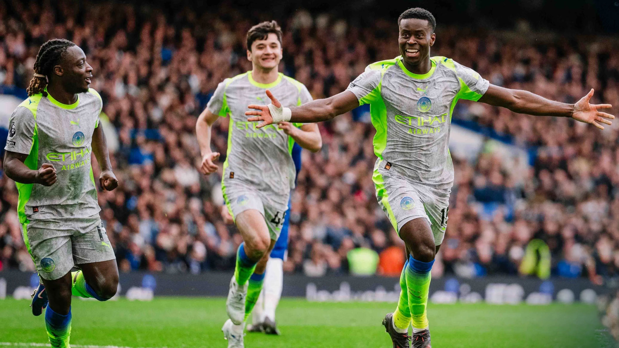 ঝড়ের আভাস দিচ্ছে সিটি, আর্সেনাল কি পারবে