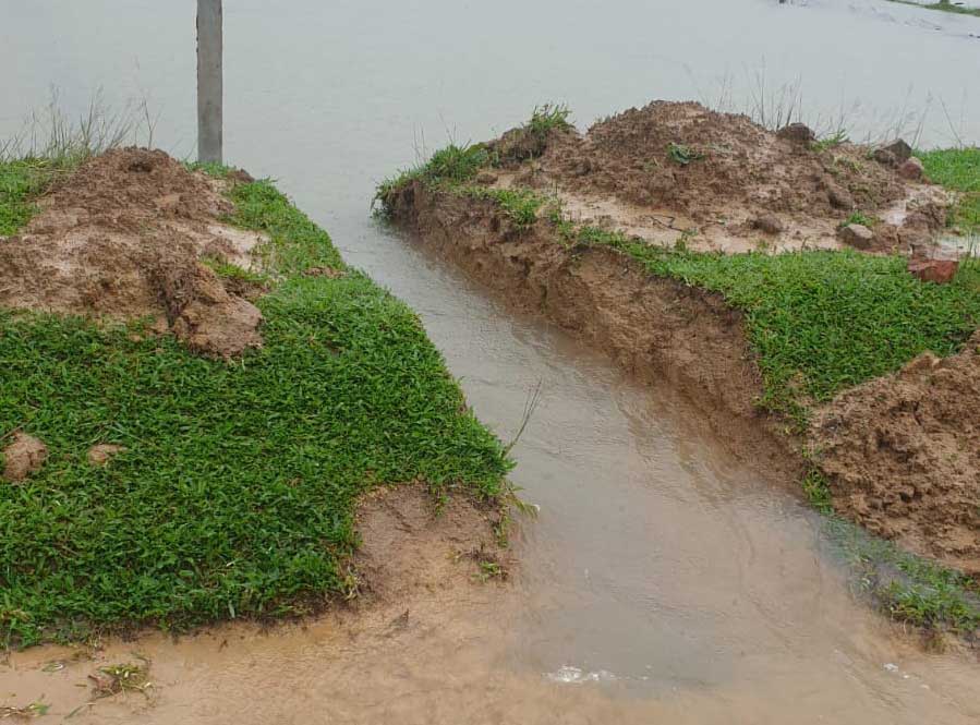 মাতামুহুরী নদীর পানি বাড়ছে, ১২ হাজার পরিবার পানিবন্দি