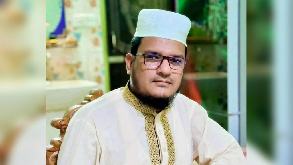 চকরিয়ায় ট্রাকের পেছনে অটোরিকশার ধাক্কা, মাদ্রাসাশিক্ষক নিহত