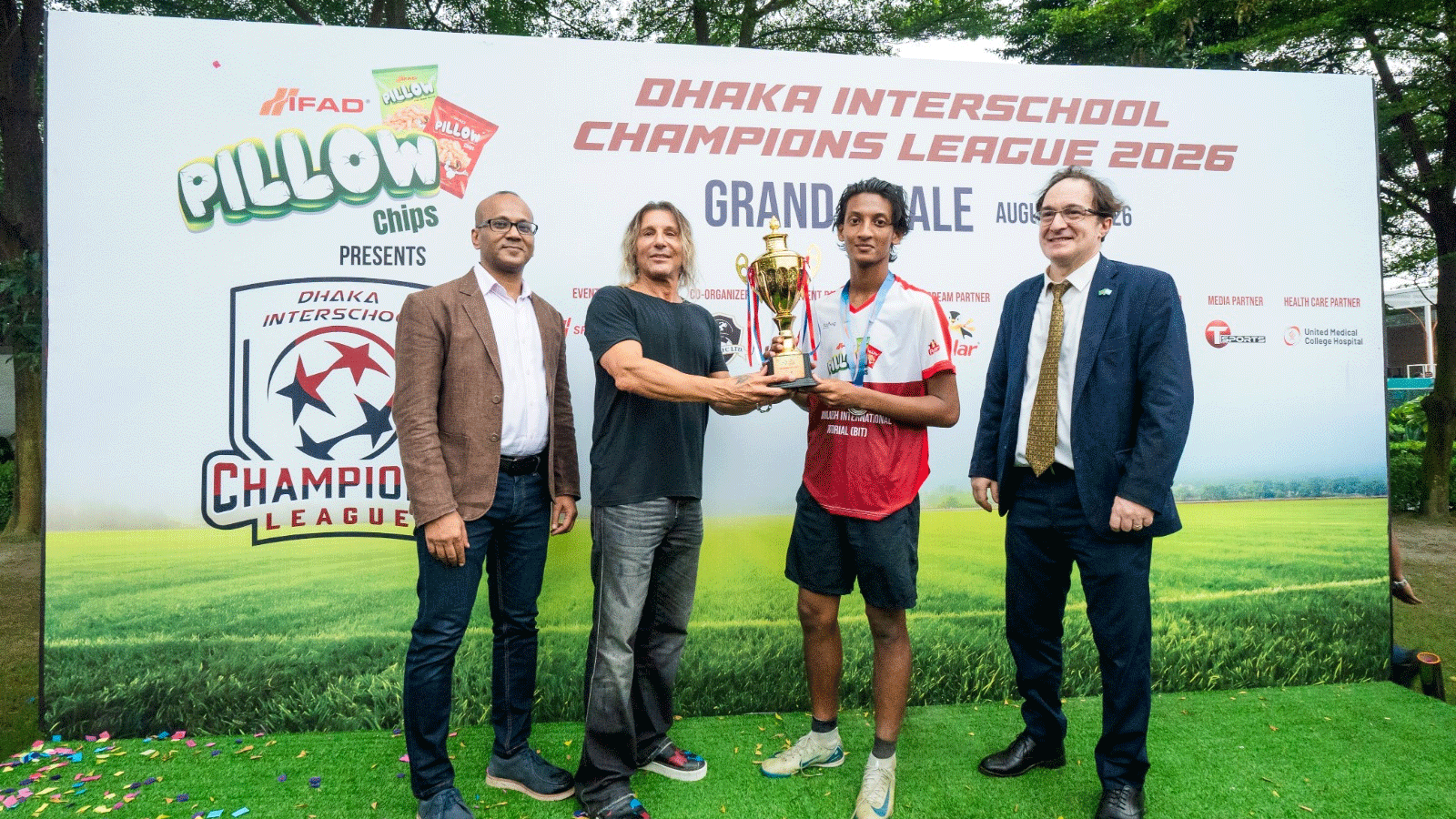 ক্যানিজিয়ার উপস্থিতিতে জমজমাট ফাইনাল