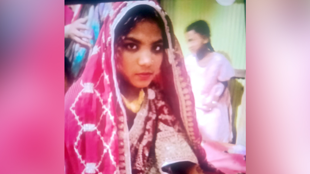 বিয়ের ৪০ দিনের মাথায় সাপের কামড়ে নববধূর মৃত্যু