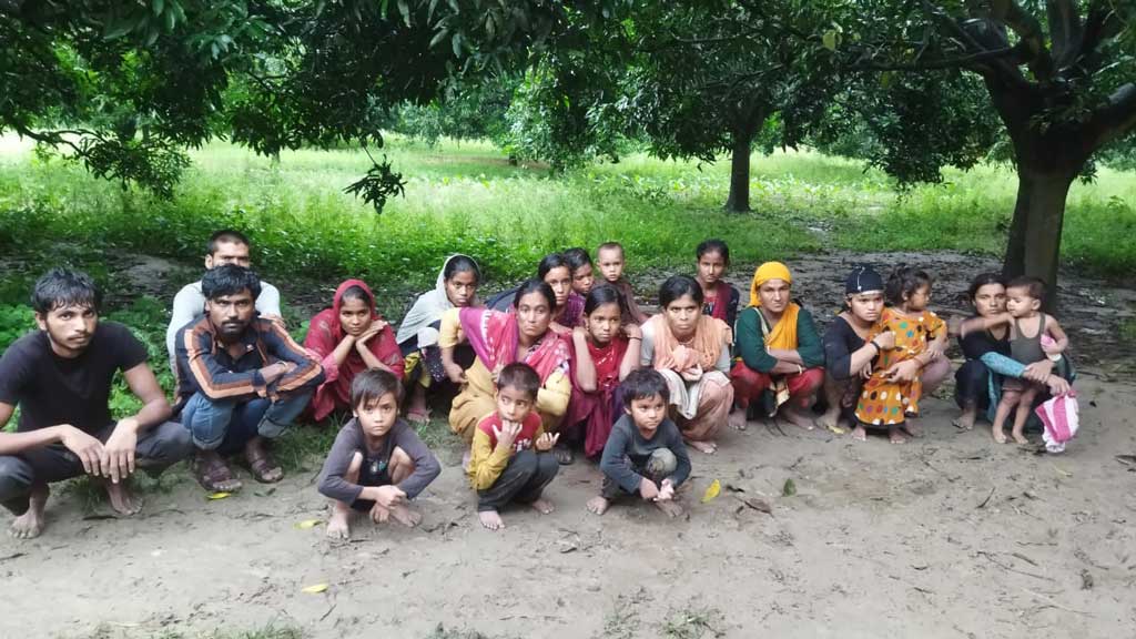চাঁপাইনবাবগঞ্জ সীমান্ত দিয়ে নতুন করে ২০ জনকে পুশইন করেছে বিএসএফ