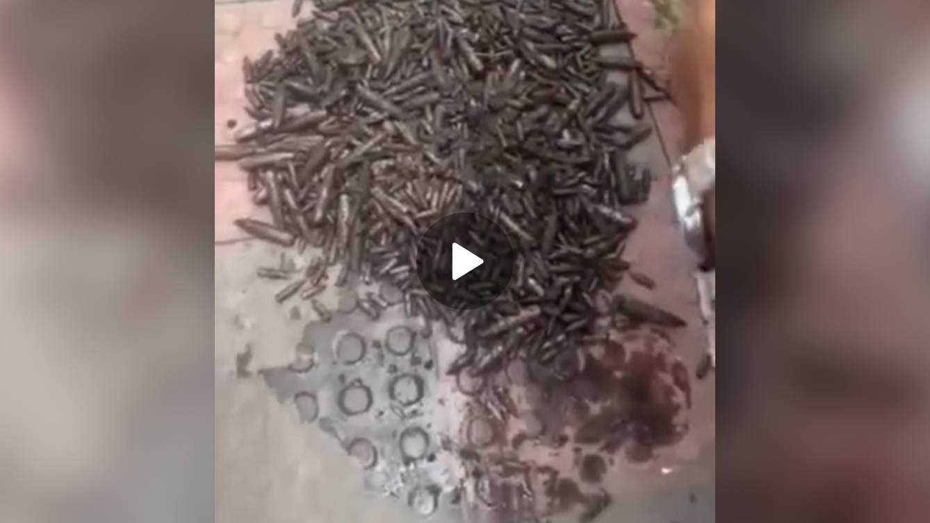 চট্টগ্রামে নালায় মিলল বস্তাবন্দী প্রায় দেড় হাজার গুলি