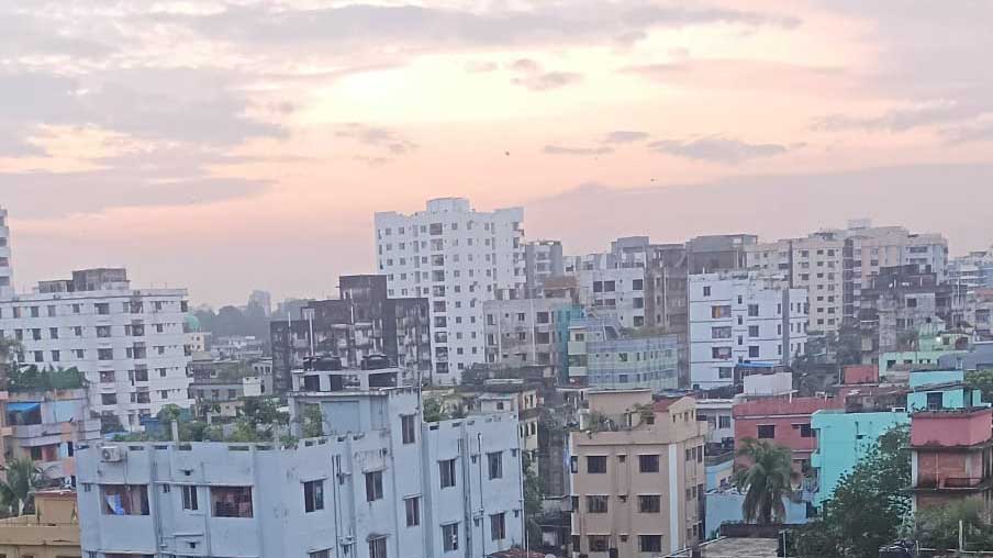 চট্টগ্রামে টানা ৮ দিন ১,৪৫৯ মিলিমিটার বৃষ্টি ঝরিয়ে দেখা মিলল রোদের