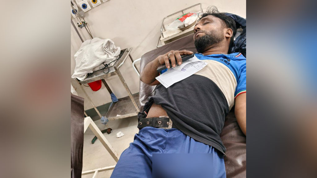 চট্টগ্রামের চালিতাতলীতে এবার অটোচালককে গুলি