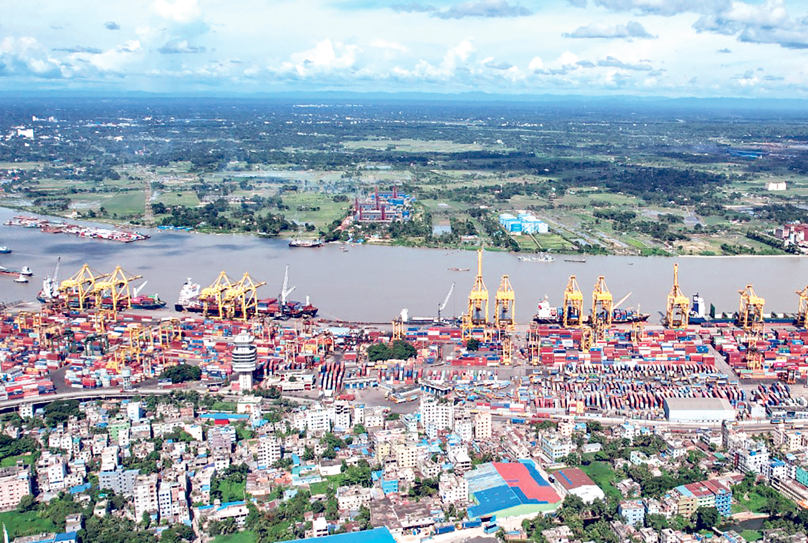 চট্টগ্রাম বন্দর: বাড়ছে বন্দরের জলসীমা