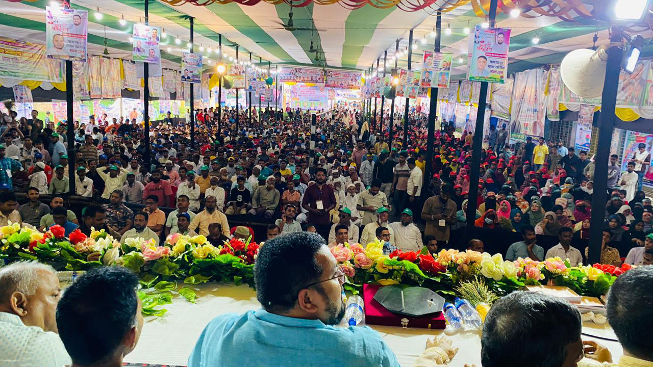 তারেক রহমান রাজনৈতিকভাবে অপ্রতিরোধ্য: ব্যারিস্টার হেলাল
