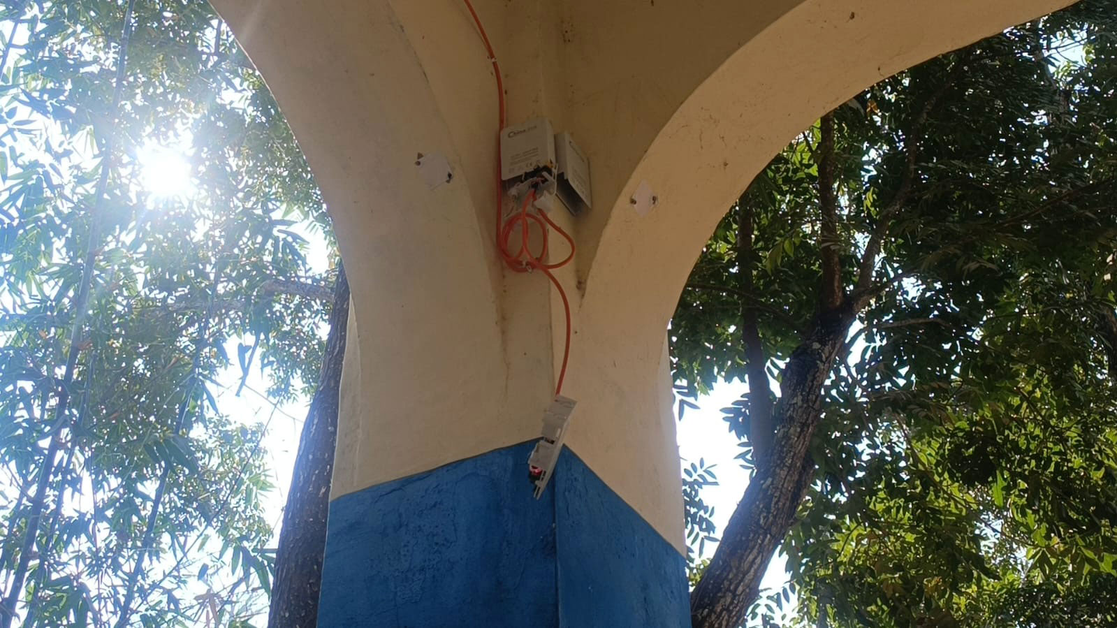 আনোয়ারায় ভোটকেন্দ্রের সিসি ক্যামেরা চুরি