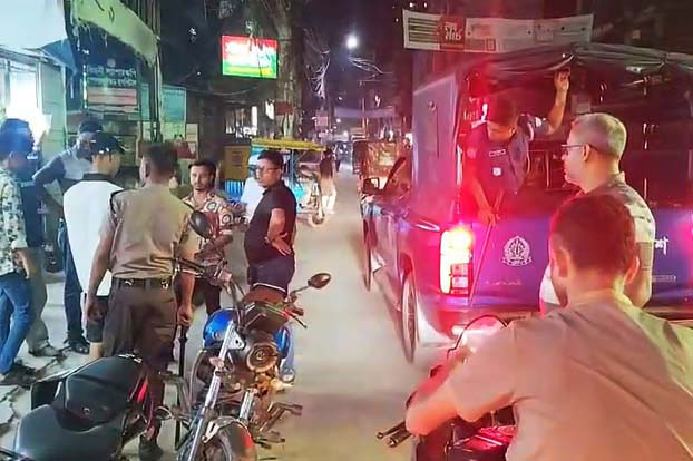 কুমিল্লায় কিশোর গ্যাংবিরোধী অভিযানে আরও ২৫৪ জন আটক