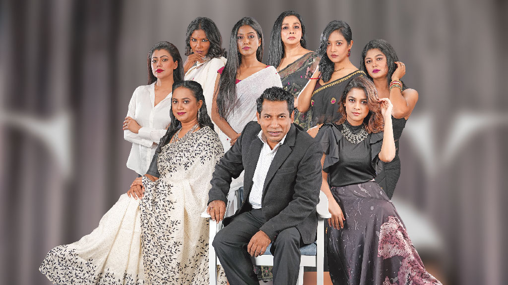 ৮ বউ নিয়ে মোশাররফ করিম আসছে ‘বোহেমিয়ান ঘোড়া’